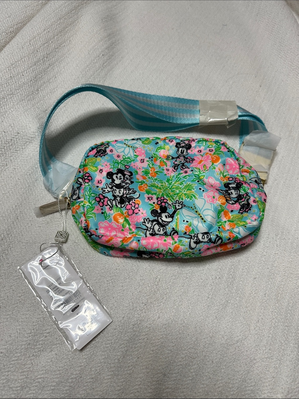 Lilly hearts Disney Jeanie belt bag
